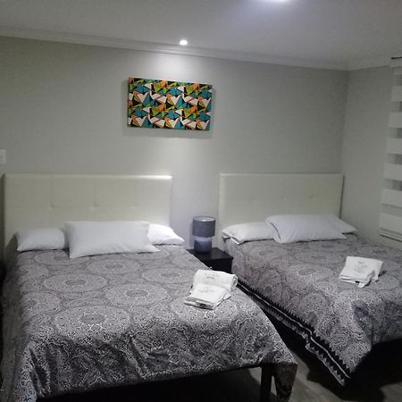 Illari Hotel Riobamba Extérieur photo